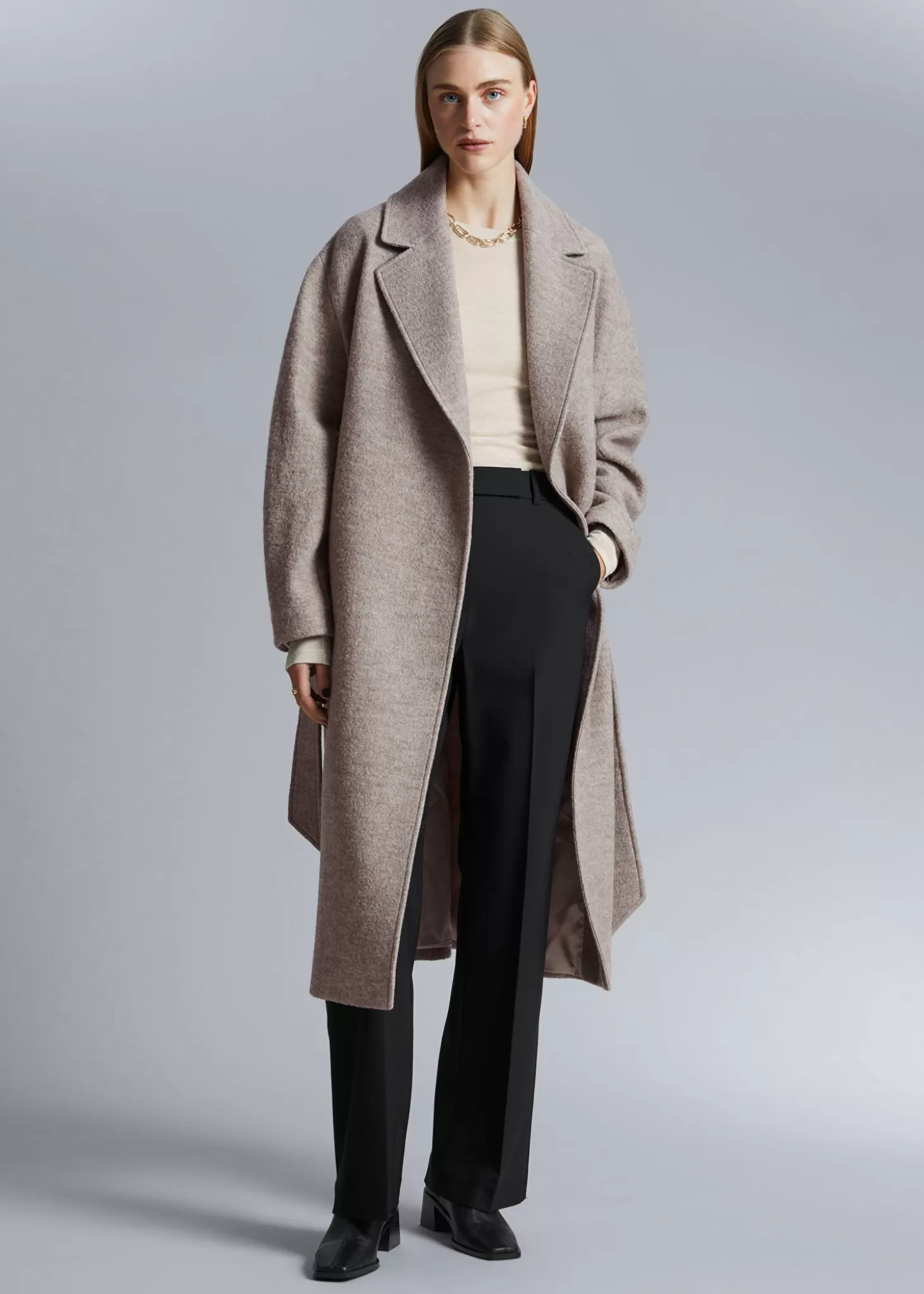 Online & Other Stories Voluminos Uldfrakke Med Baelte Beige
